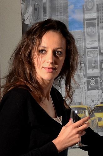 Caroline ALTHAUS | Comedien.ch